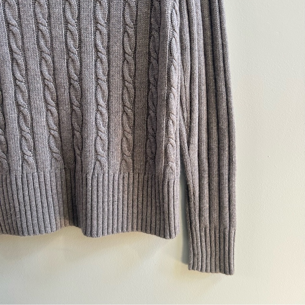 NWOT J. Crew Cambridge Grey Chunky Cable Knit Turtleneck Sweater, Size M 47934 - Picture 5 of 9